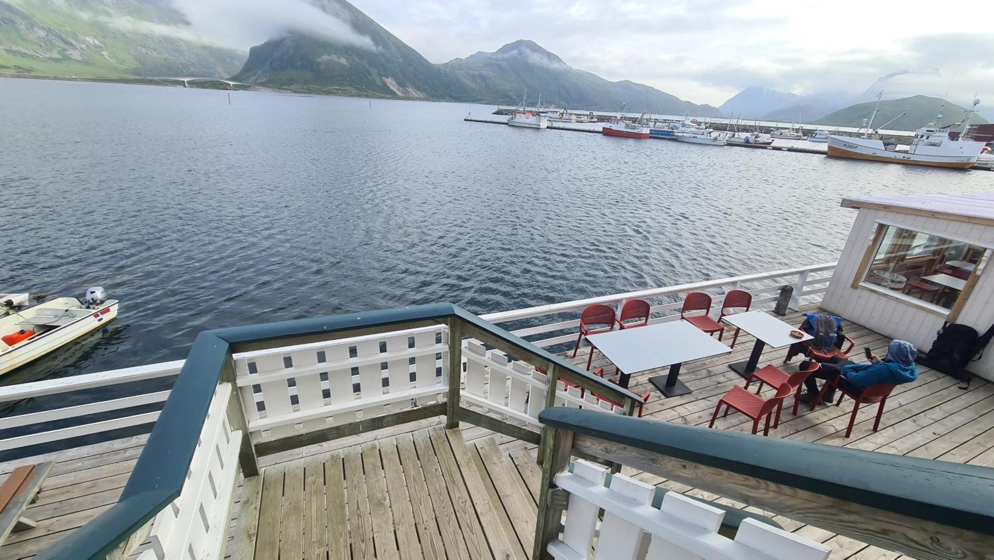 Lydersen Rorbuer Hostel And Apartments Kvalvika And Rytten Fredvang Exterior photo